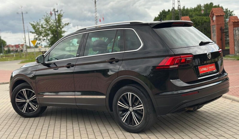 Volkswagen Tiguan 2.0 TDI SCR 4MOTION (BlueMotion Techn.) DSG Sound full