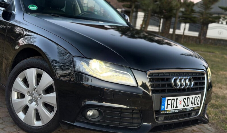 Audi A4 Avant full
