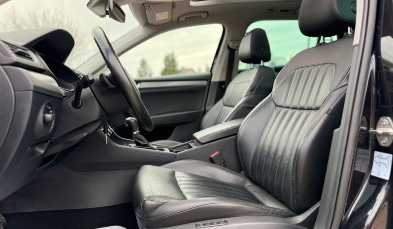 Skoda Octavia 2.0 TDI RS DSG full