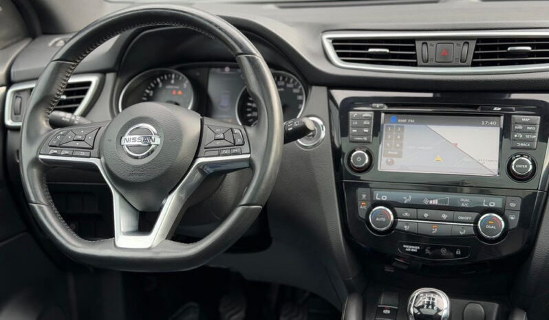 Nissan Qashqai 1.6 DIG-T Tekna+ full
