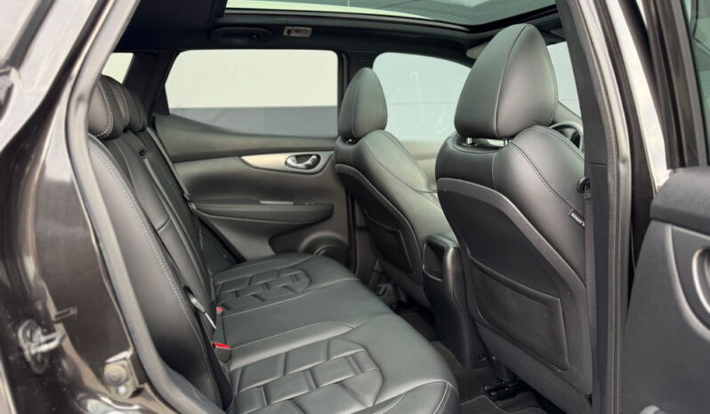 Nissan Qashqai 1.6 DIG-T Tekna+ full