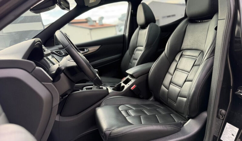 Nissan Qashqai 1.6 DIG-T Tekna+ full